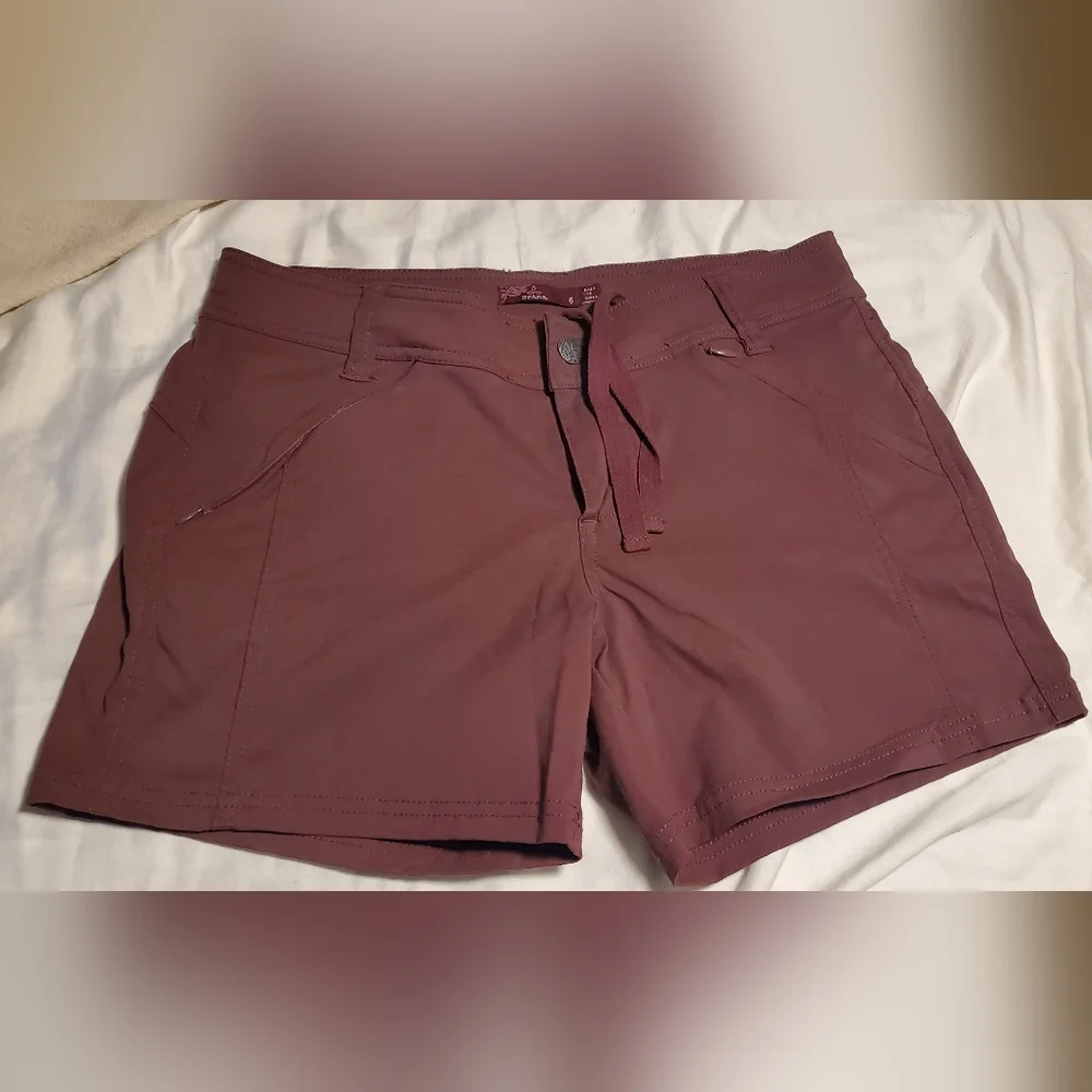 Prana Raisin Purple Shorts with Buttoned Pockets - Picture 4 of 4